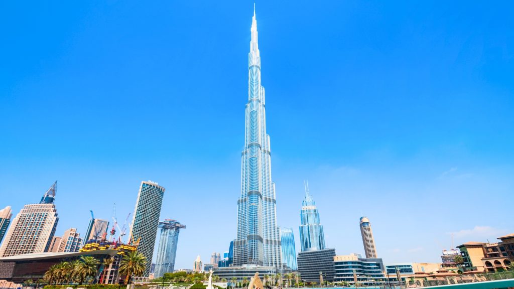 Dubai - Burj Khalifa ; How many years is a home loan in dubai